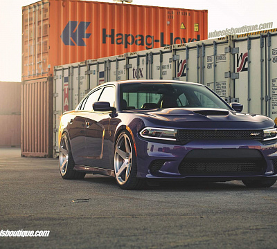 Фото дисков HRE 305M на Dodge Charger VII