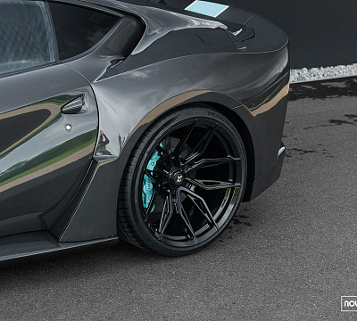 Фото дисков NOVITEC NF11 на Ferrari 812