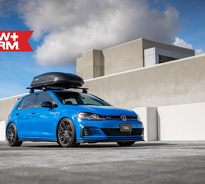 Фото дисков HRE FF10 на Volkswagen Golf VIII
