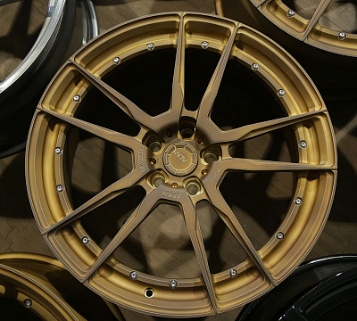 ADV.1 ADV5.2 M.V2 CS