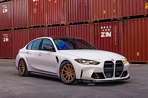 Фото дисков Strasse Wheels SV10-RS Deep Concave FS Сатиновое золото на BMW 3/M3 (G2x/G80)