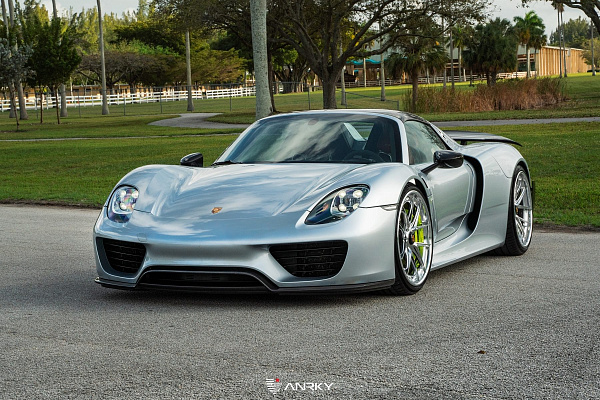 Фото дисков Anrky XR-301 Полированный лак на Porsche 918 Spyder