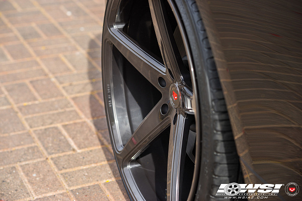 Фото дисков Vossen CG-201 Глянцевый темный лак на Rolls-Royce Wraith