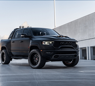 Фото дисков Strasse Wheels SV12M Signature на Ram 1500 V
