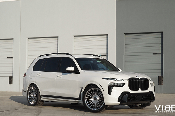 Фото дисков Vossen HF-8 Глянцевый лак на BMW X7 (G07)