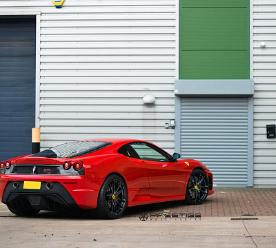 Фото дисков HRE P104 на Ferrari F430
