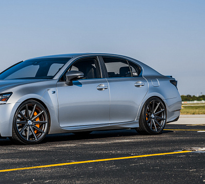 Фото дисков Vossen VFS-10 на Lexus GS IV
