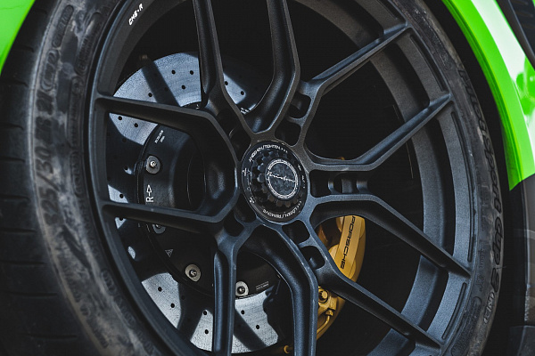 Фото дисков Brixton Forged CM5-R Черный матовый на Porsche 911 VII