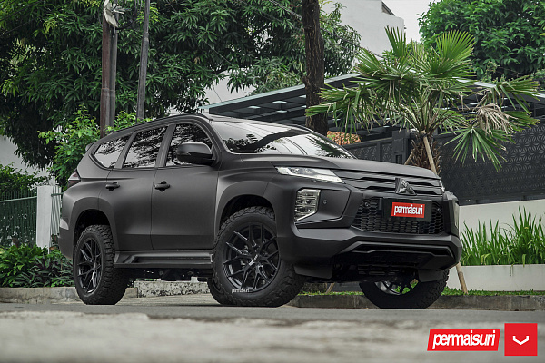 Фото дисков Vossen HF6-4 Черный сатин на Mitsubishi Pajero Sport III