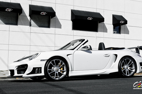 Фото дисков CEC C882 Сатиновый лак на Porsche 911 VI