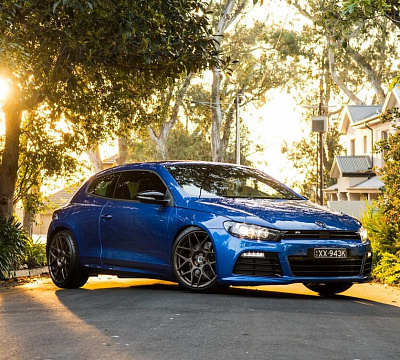 Фото дисков HRE FF01 на Volkswagen Scirocco III