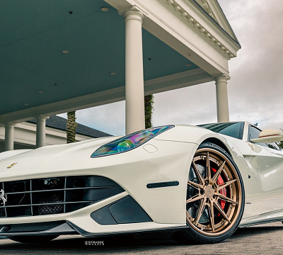 Фото дисков Strasse Wheels SV10-RS Deep Concave FS на Ferrari F12