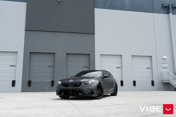 Фото дисков Vossen HF-5 Черный глянец на BMW 5/M5 (G60/G90)