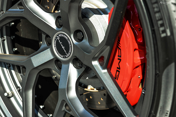 Фото дисков Brixton Forged PF7 Сатиновый графит на Mercedes-Benz SLS AMG