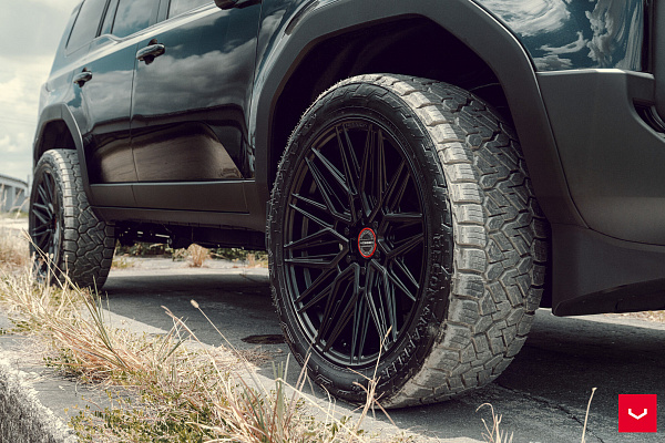 Фото дисков Vossen HF6-5 Черный сатин на Toyota Land Cruiser Prado 250