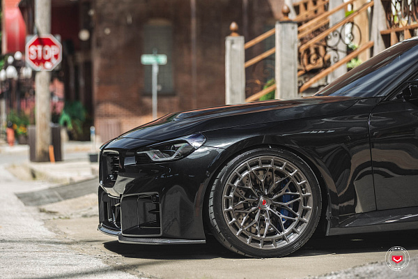 Фото дисков Vossen LC3-02 Глянцевый темный лак на BMW 2/M2 (G42/G87)
