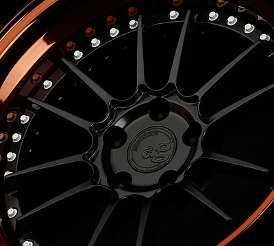 Avant Garde SR8