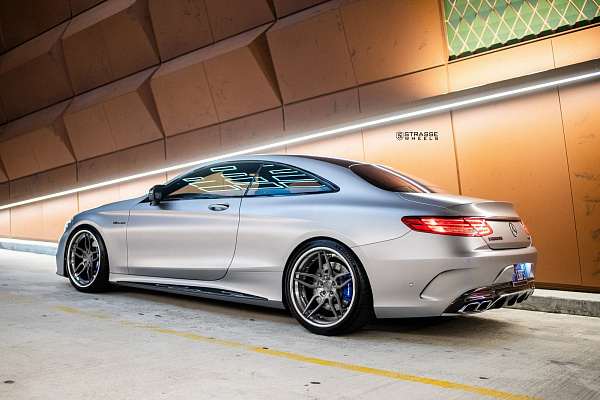 Фото дисков Strasse Wheels SV4 Deep Concave FS Сатиновый графит на Mercedes-Benz S-Class (W222, C217)