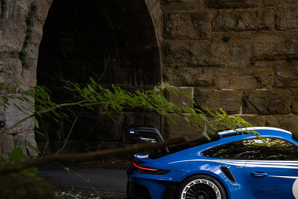 Фото дисков Brixton Forged TR11 AERO1 Белый глянец на Porsche 911 VIII