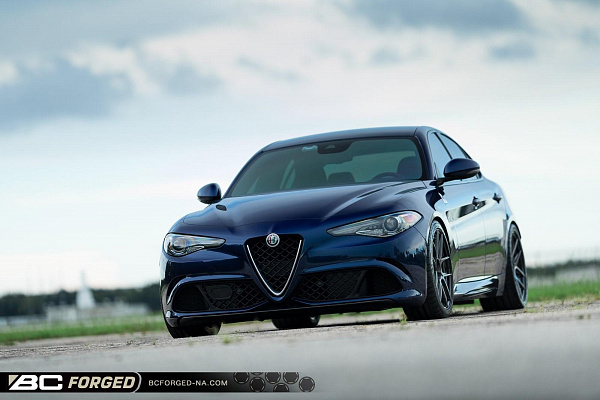 Фото дисков BC Forged HCA381 Сатиновый графит на Alfa Romeo Giulia II (952)