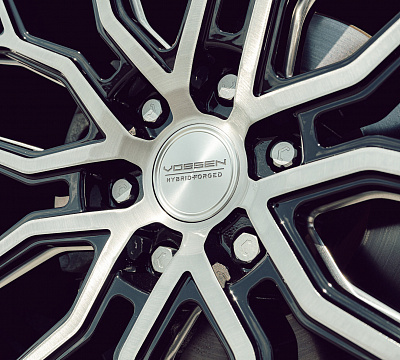 Фото дисков Vossen HF6-3 на Chevrolet Tahoe IV
