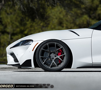 Фото дисков BC Forged RZ05 на Toyota Supra A90