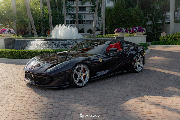 Фото дисков Anrky RS5.3 Полированный лак на Ferrari 812