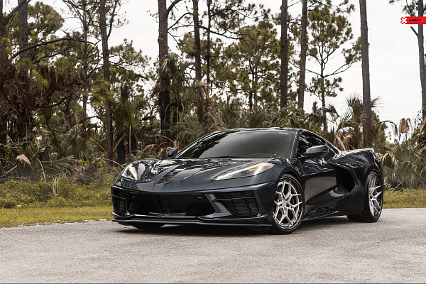 Фото дисков Anrky S3-X4 Сатиновый лак на Chevrolet Corvette C8