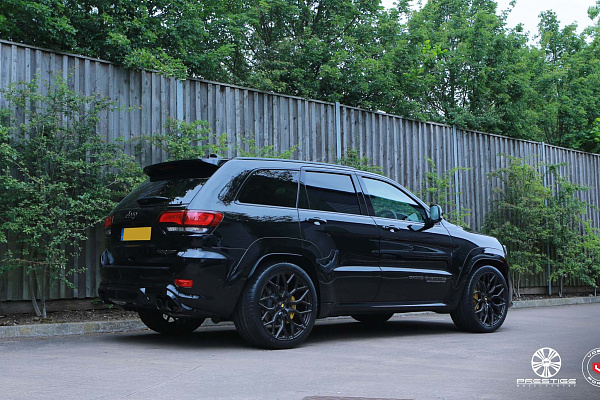 Фото дисков Vossen S17-01 Глянцевый темный лак на Jeep Grand Cherokee IV