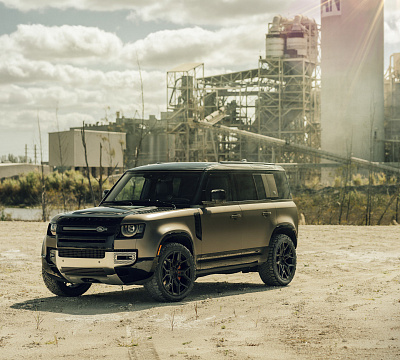 Фото дисков Vossen UV-4 на Land Rover Defender II