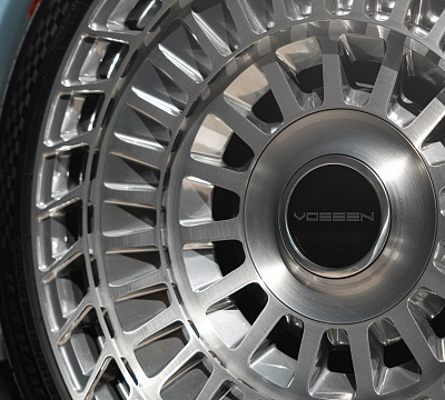 Фото дисков Vossen LC3-13T на Mercedes-Benz EQS