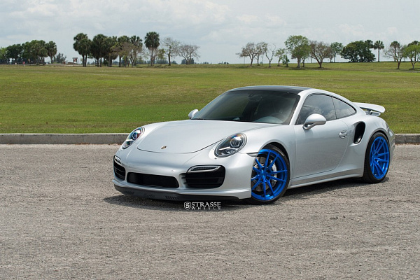 Фото дисков Strasse Wheels SV1 Deep Concave Monoblock Другой цвет на Porsche 911 VII