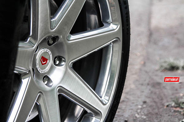 Фото дисков Vossen CG-207 Глянцевый лак на Mercedes-Benz S-Class (W222, C217)