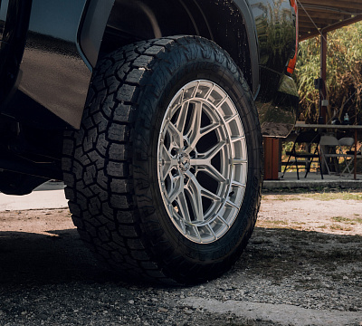 Фото дисков Vossen HFX-1 (6-Lug) на Toyota Tundra III