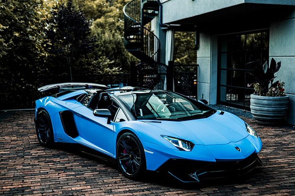 Фото дисков Brixton Forged FDE05 Черный сатин на Lamborghini Aventador