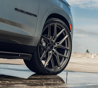Фото дисков Vossen HF6-4 на Chevrolet Suburban XII