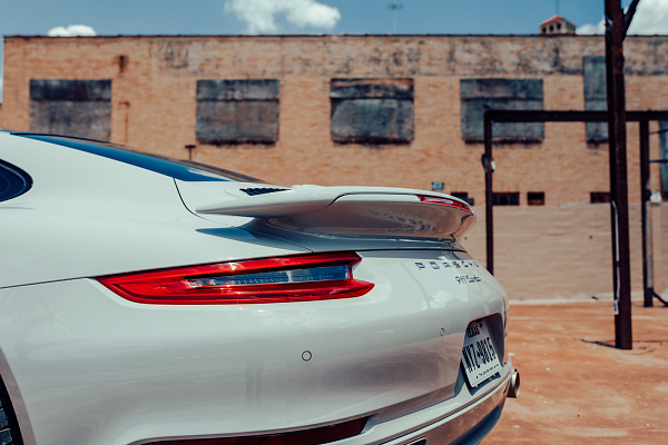 Фото дисков Strasse Wheels SM5RT Deep Concave Duoblock Сатиновая шампань на Porsche 911 VII