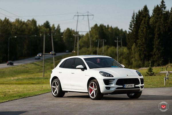 Фото дисков Vossen CG-201 Глянцевый лак на Porsche Macan I