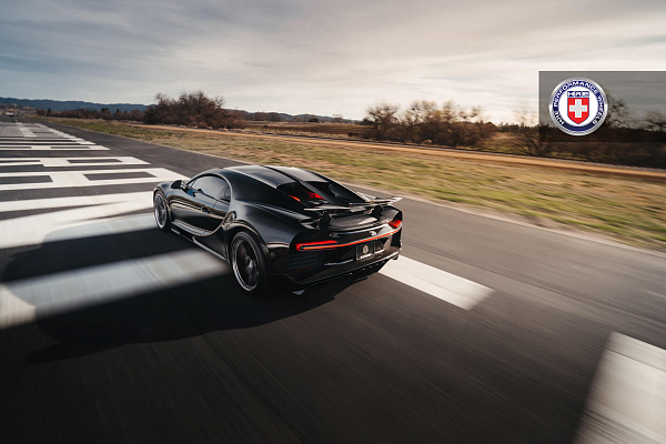 Фото дисков HRE P103 Глянцевый темный лак на Bugatti Chiron