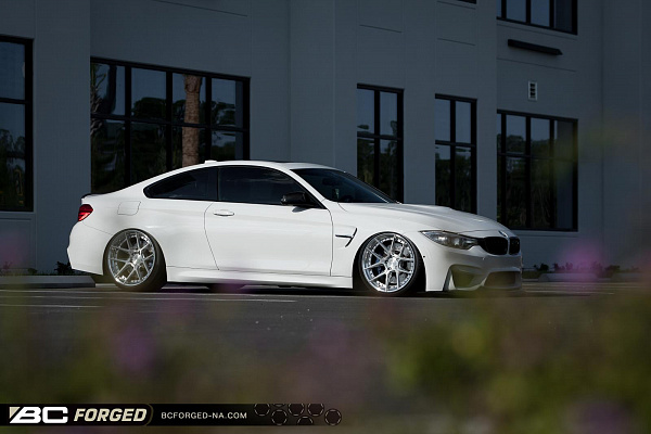 Фото дисков BC Forged HCA381 Глянцевый лак на BMW 4/M4 (F32/F82)