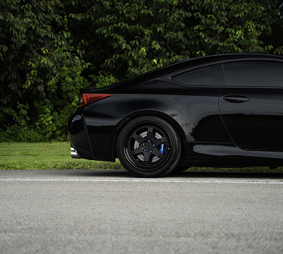 Фото дисков Strasse Wheels S6 Competition на Lexus RC