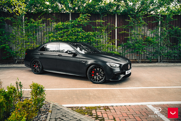 Фото дисков Vossen HF-2 Черный сатин на Mercedes-Benz E-Class (W213, S213, C238)