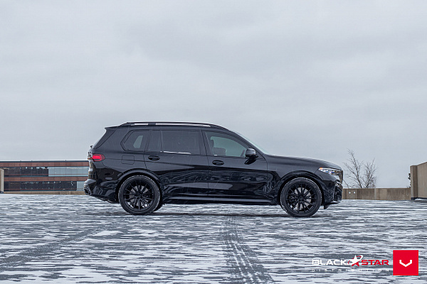 Фото дисков Vossen HF-4T Черный глянец на BMW X7 (G07)