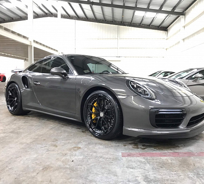 Фото дисков HRE S201 на Porsche 911 VII