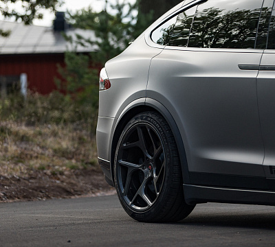 Фото дисков Vossen CG-205T на Tesla Model X