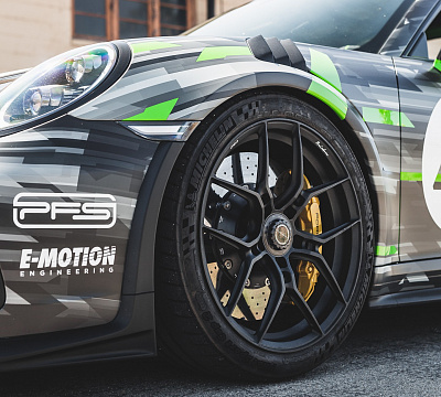 Фото дисков Brixton Forged CM5-R на Porsche 911 VII
