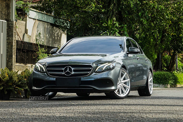 Фото дисков Vossen VFS-10 Серебро на Mercedes-Benz E-Class (W213, S213, C238)