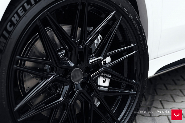 Фото дисков Vossen HF-7 Черный глянец на Mercedes-Benz GLS (X167)