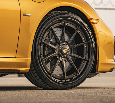 Фото дисков Strasse Wheels SV10 Deep Concave FS на Porsche 911 VII