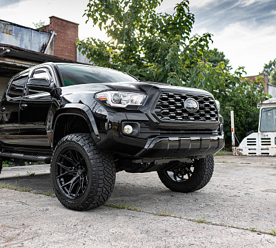 Фото дисков Vossen HF6-4 на Toyota Tacoma III